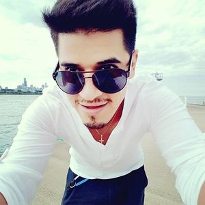 Meet your Posher, Gaston